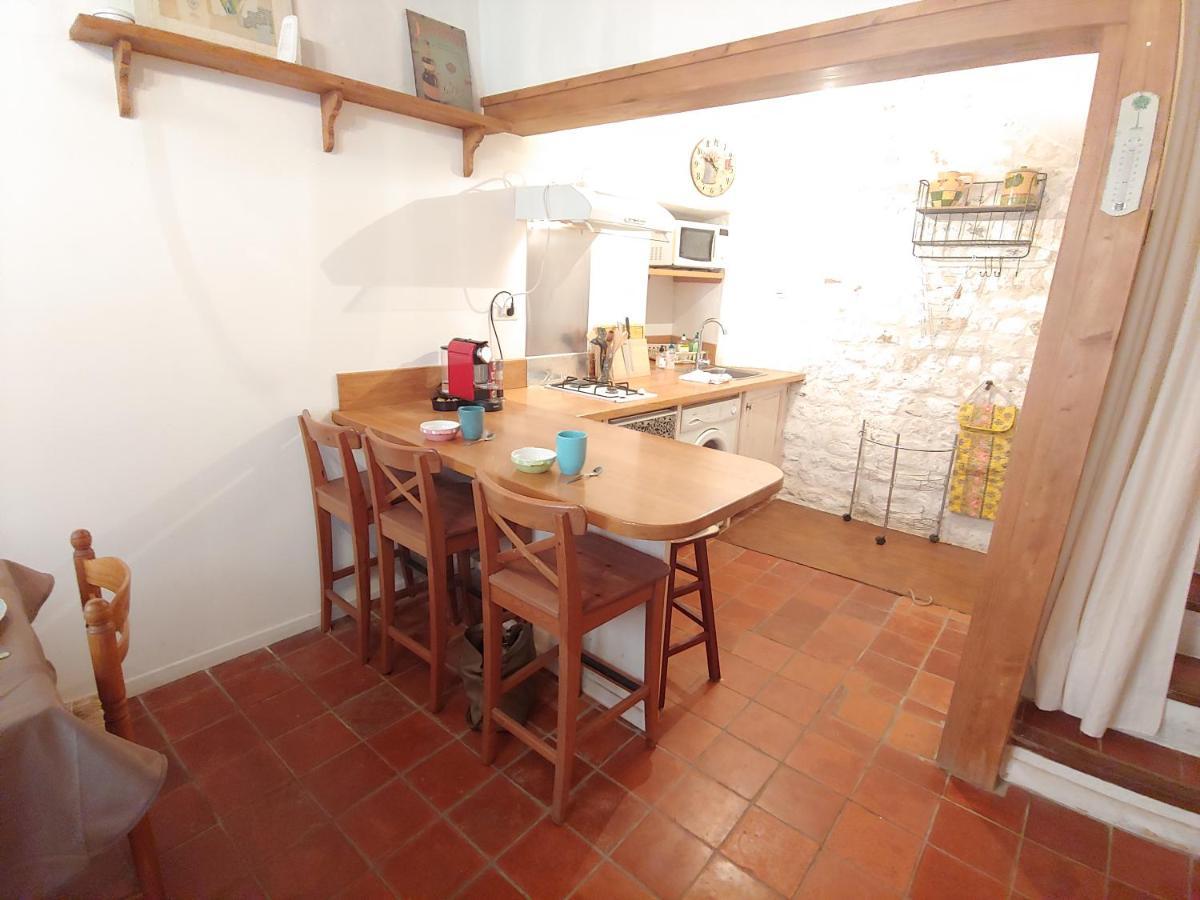 Charmante Maison Arlesienne A L'Ombre Des Arenes, De 2 A 5P 外观 照片