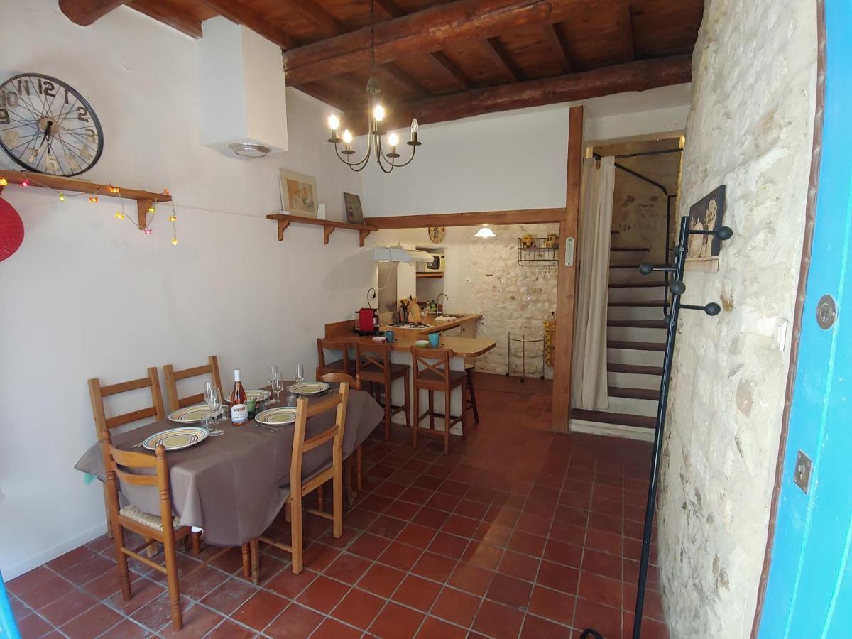 Charmante Maison Arlesienne A L'Ombre Des Arenes, De 2 A 5P 外观 照片