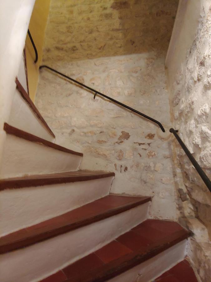 Charmante Maison Arlesienne A L'Ombre Des Arenes, De 2 A 5P 外观 照片