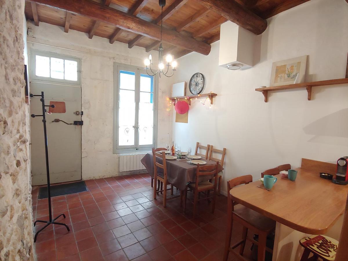 Charmante Maison Arlesienne A L'Ombre Des Arenes, De 2 A 5P 外观 照片
