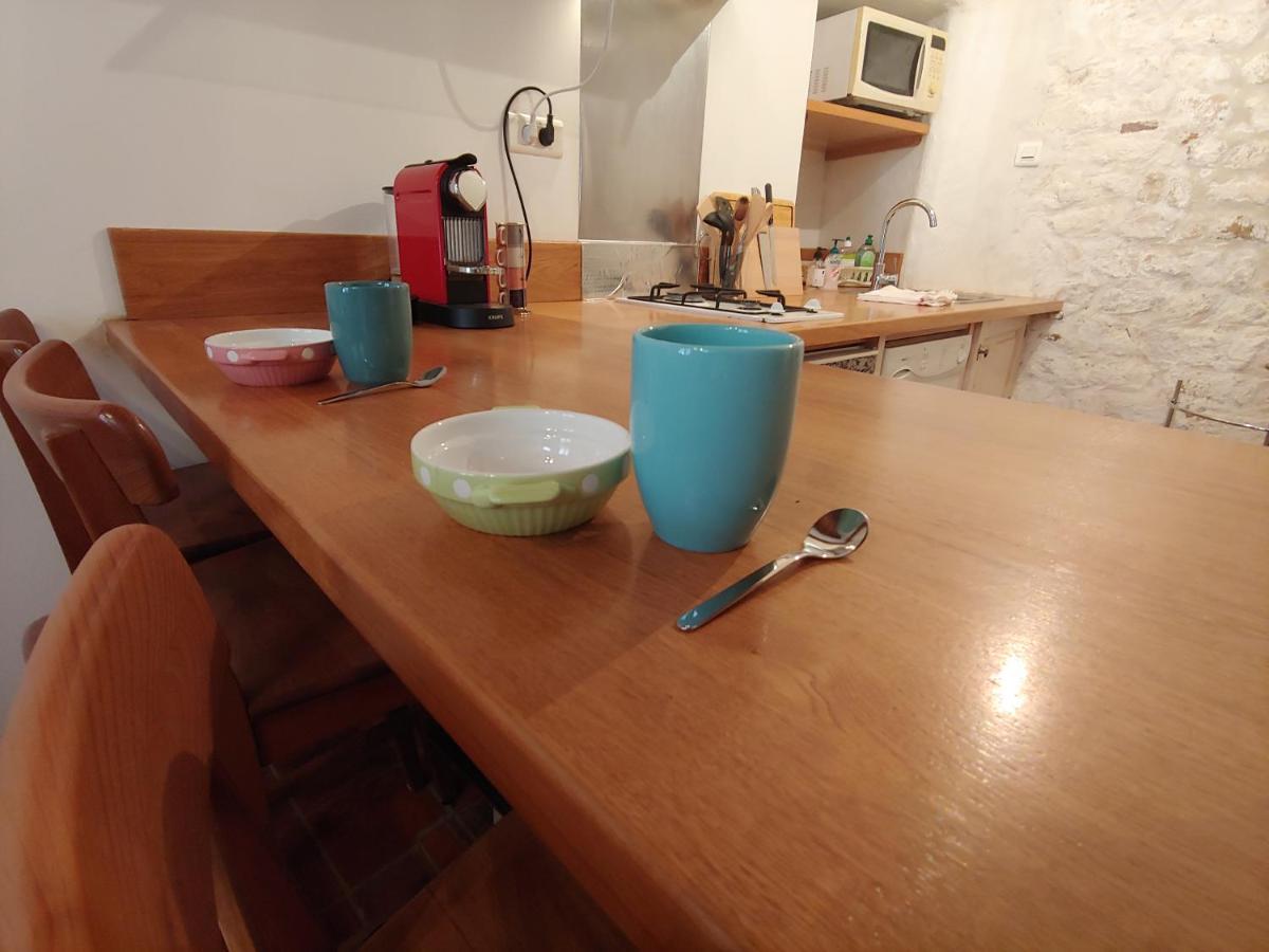 Charmante Maison Arlesienne A L'Ombre Des Arenes, De 2 A 5P 外观 照片