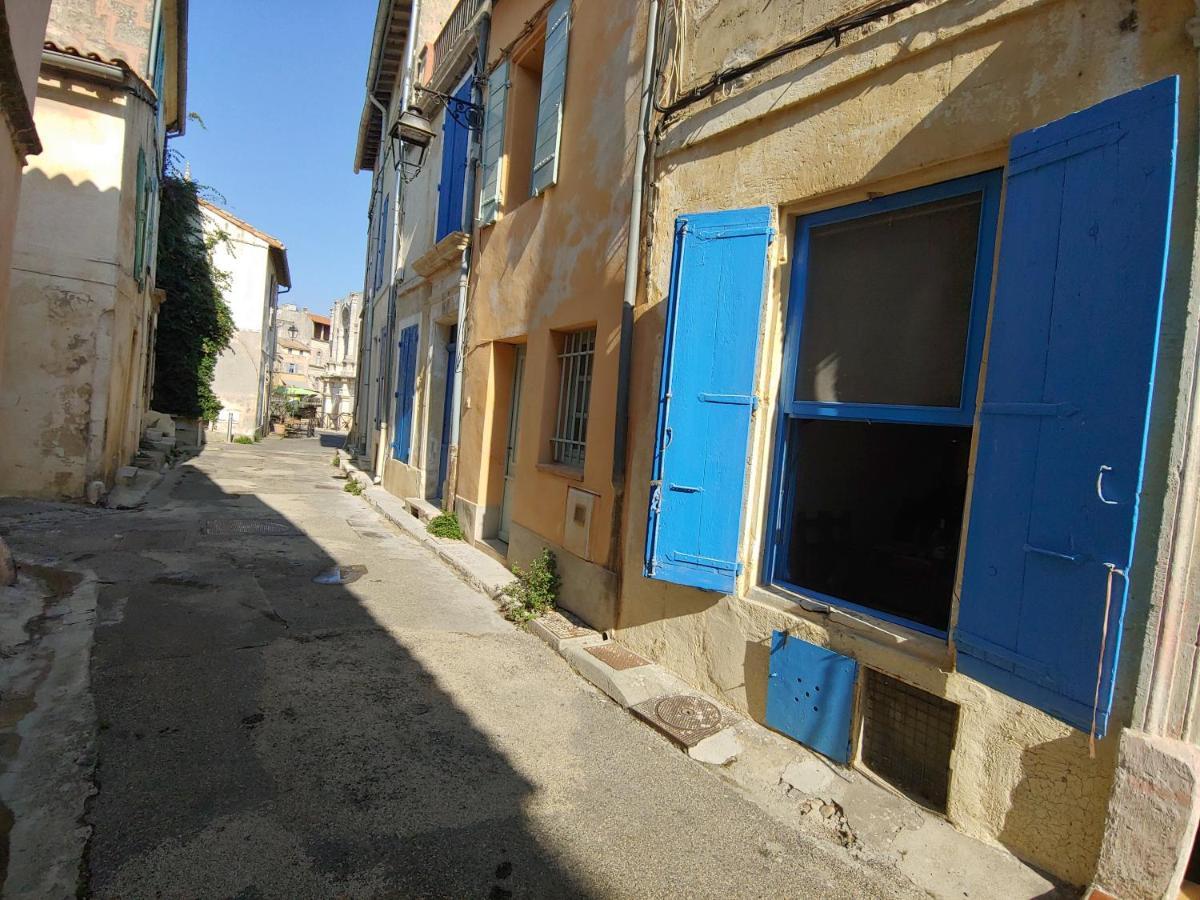 Charmante Maison Arlesienne A L'Ombre Des Arenes, De 2 A 5P 外观 照片